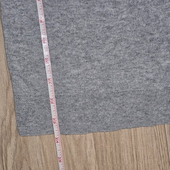 ELLE - Sweater - Gray - Size Medium - Picture 7 of 9